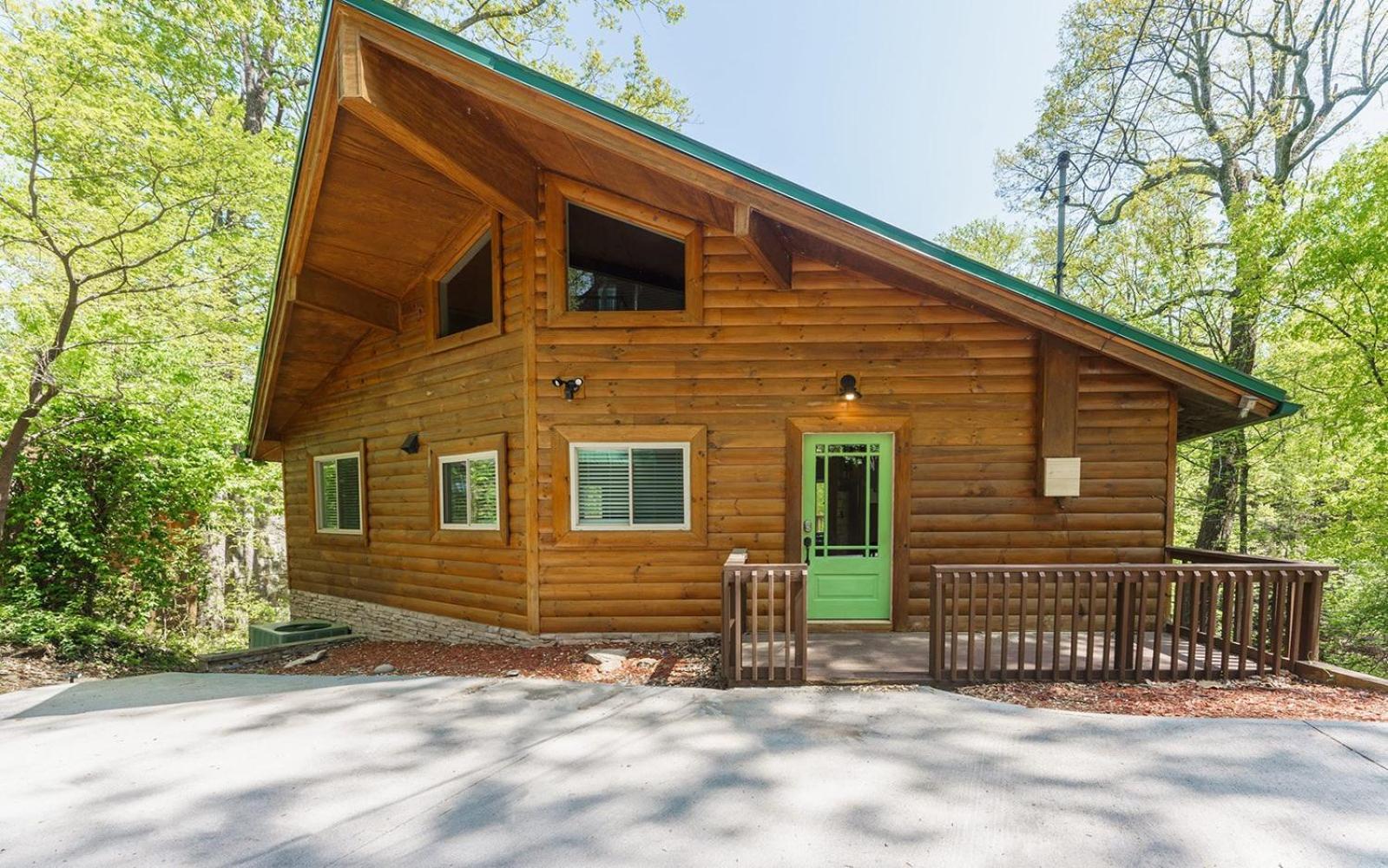 Grand Ole Chalet - Mt Viewsfireplacefirepitarcade Гетлинбург Екстериор снимка